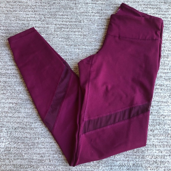 Old Navy Pants - Old Navy purple pink active leggings